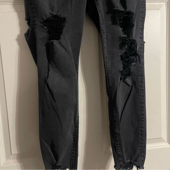 American eagle black distressed jeans - Picture 2 of 7